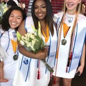 Meet your Posher, Leah